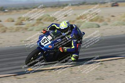 media/Sep-20-2025-Race Pace (Sat) [[d4e1b33f4d]]/Non Verified/Turn 4 Inside (8am)/